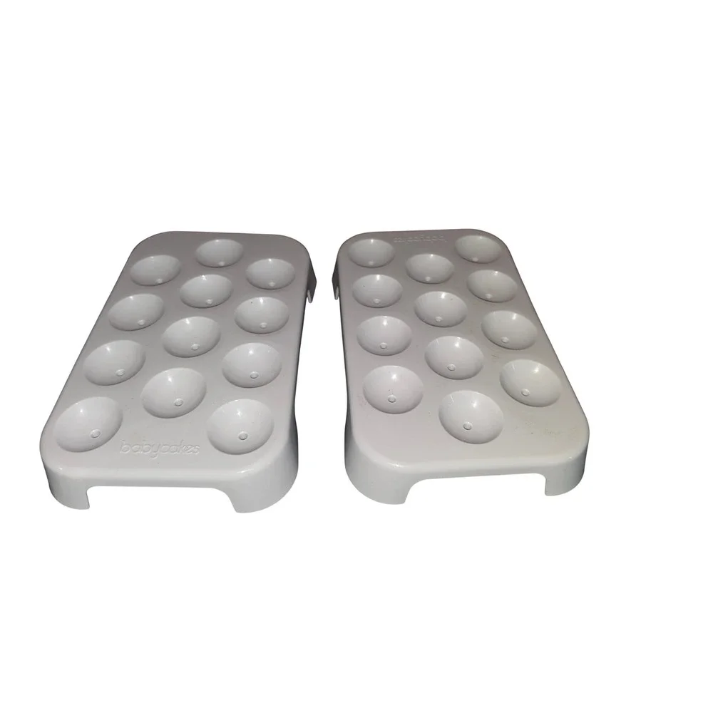 Babycakes Cake Pop Cooling Racks Set of 2 White Plastic 12 Hole Stands
